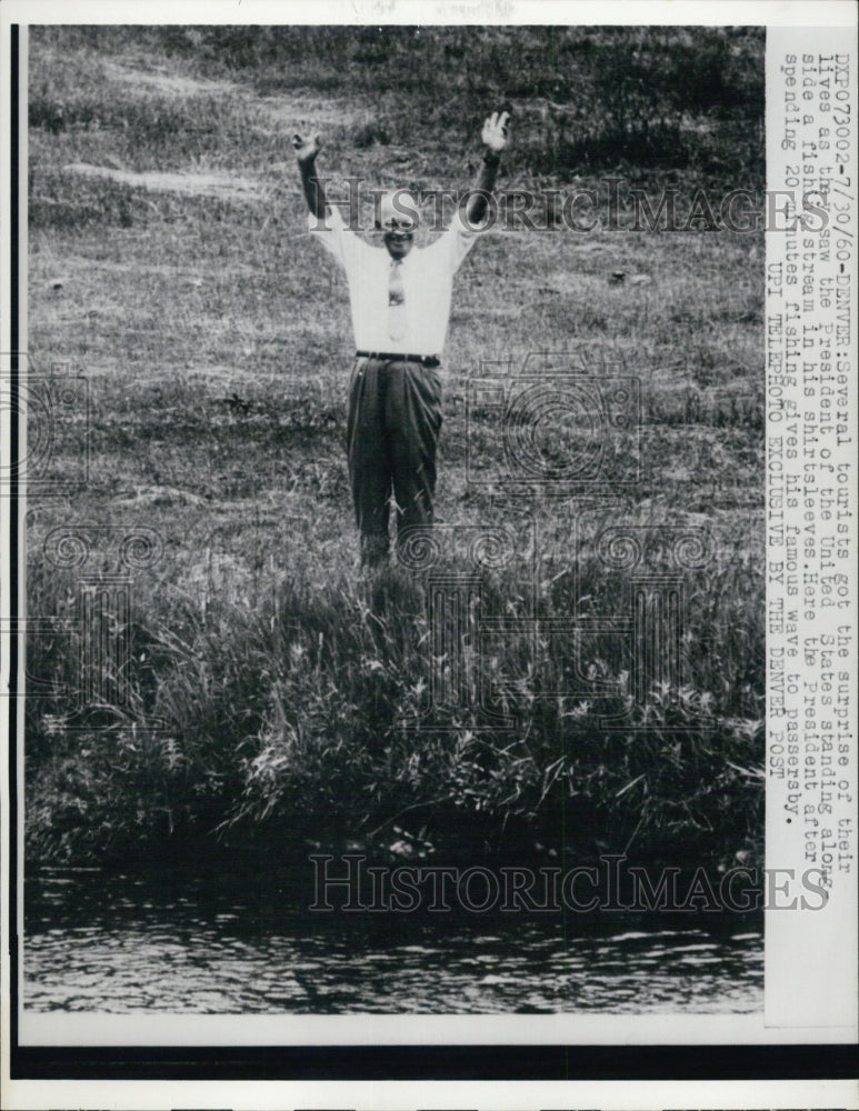 1960 Press Photo President Eisenhowerin Denver,fishing - Historic Images