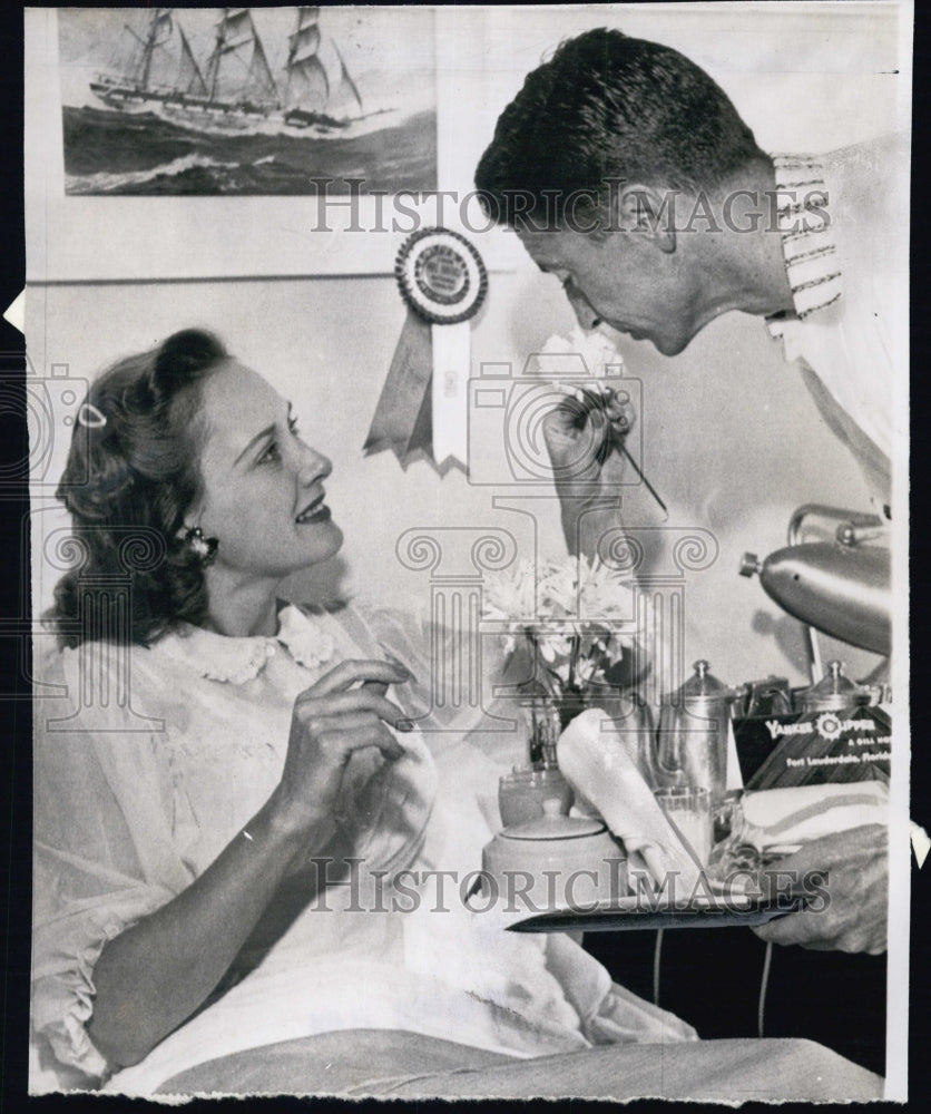 1958 Helen Giasse  of Cleveland won the Mrs Ameerica - Historic Images