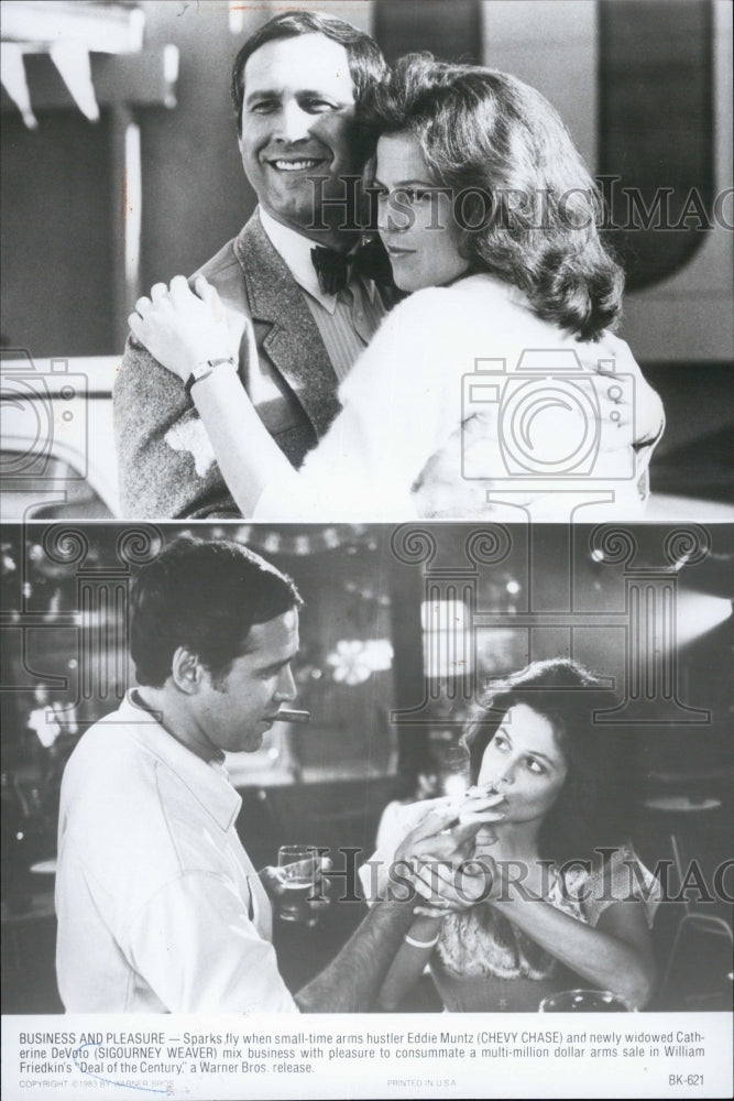 Press Photo Chevy Chase & Sigourney Weaver star in "Deal of the Century" - Historic Images