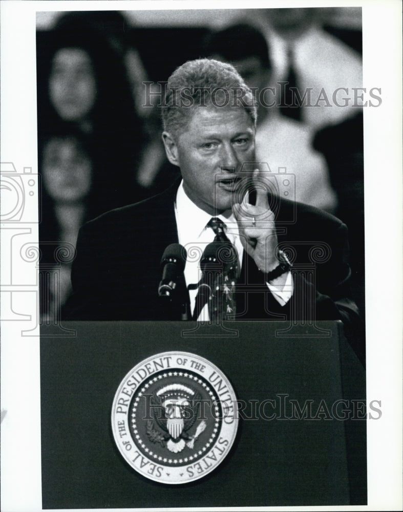 1994 Press Photo Teddy Kennedy & Pres.Clinton - Historic Images