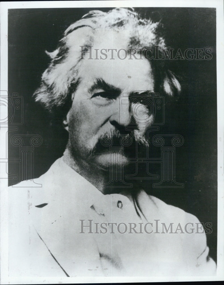 1994 Press Photo The Magic of Mark Twain seen at Texaco Star Theater - Historic Images