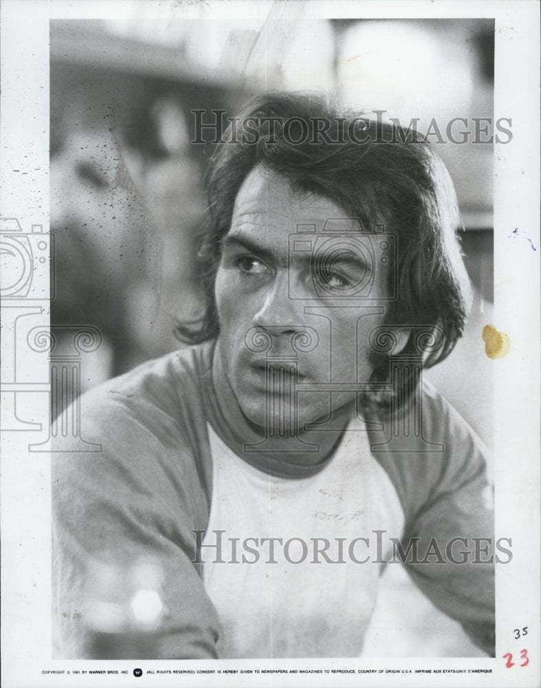 1981 Press Photo Back Roads Tommy Lee Jones - Historic Images