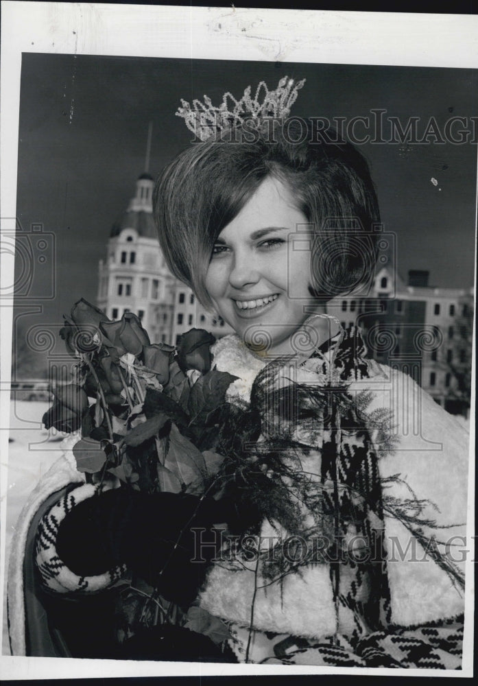 1965 Joann Korezniowska - Historic Images