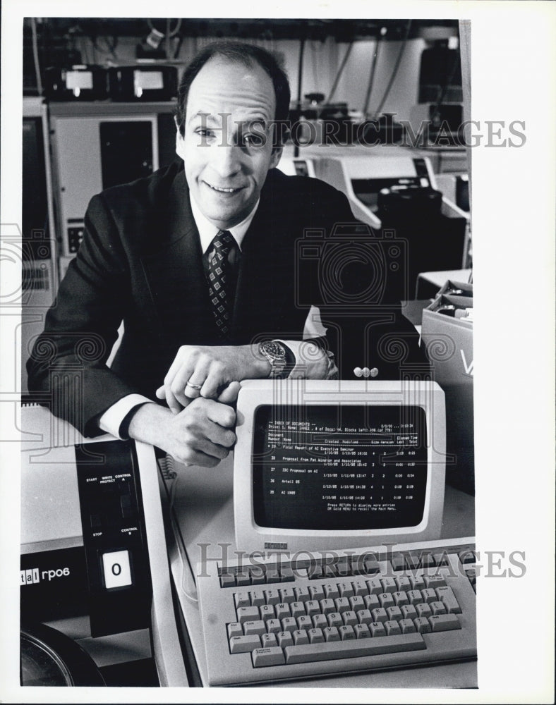 1985 Press Photo Arnold Kraft. - Historic Images
