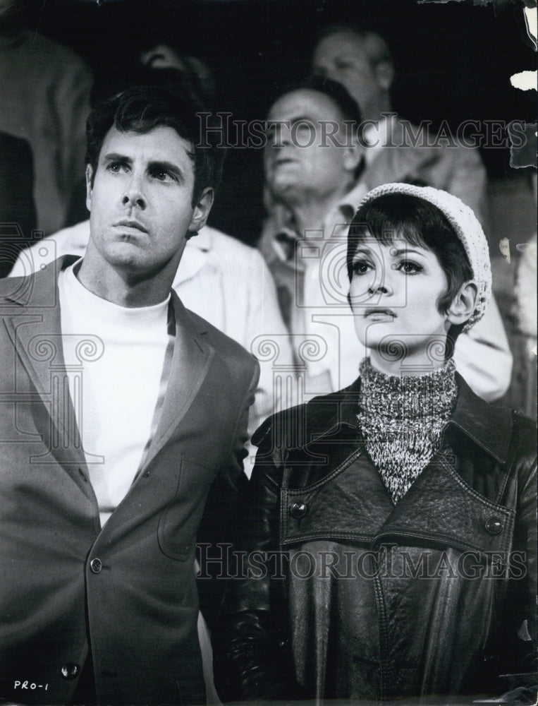 1969 Press Photo Actors Bruce Dern and Jessica Walter in the film 'Number One' - Historic Images