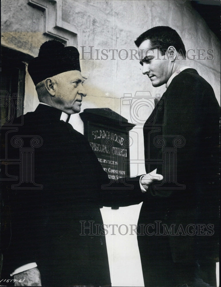 1958 Press Photo John Derek and Ernest Truex in film, The Leather Saint - Historic Images