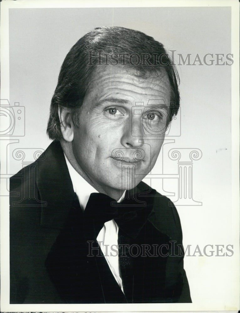 Press Photo Actor Rom Ely Hosts Miss America Pageant on NBC - Historic Images