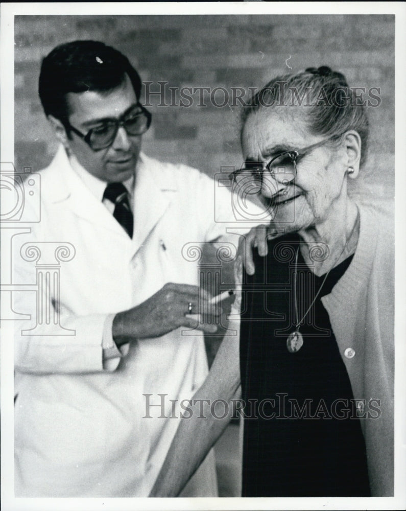 Press Photo Dr Xenophone Papaioanou Director of Orient Home fo Aging - Historic Images