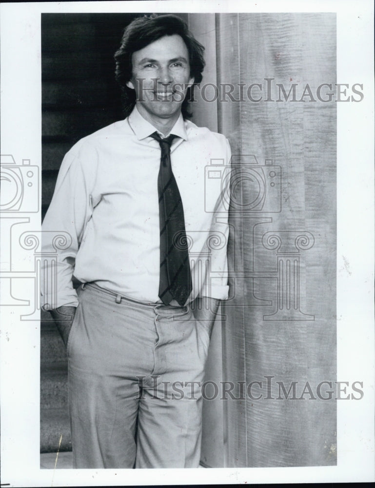 1987 Press Photo Designer Perry Ellis - Historic Images