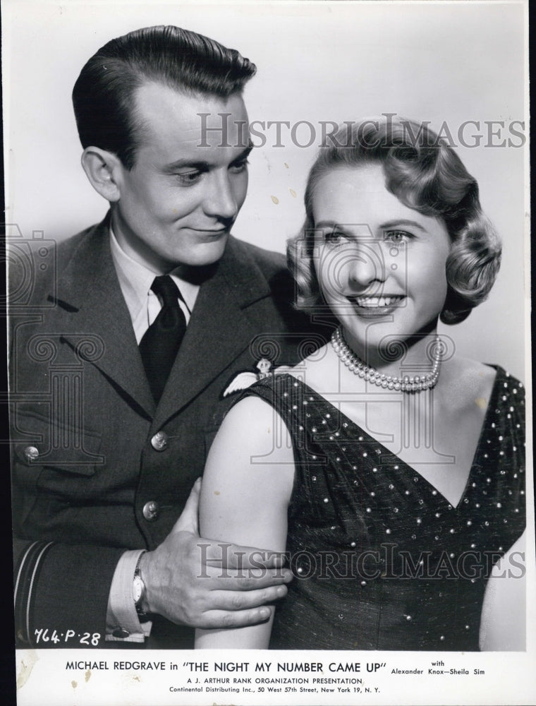 1956 Denholm Elliott with Shelia Sim actors - Historic Images