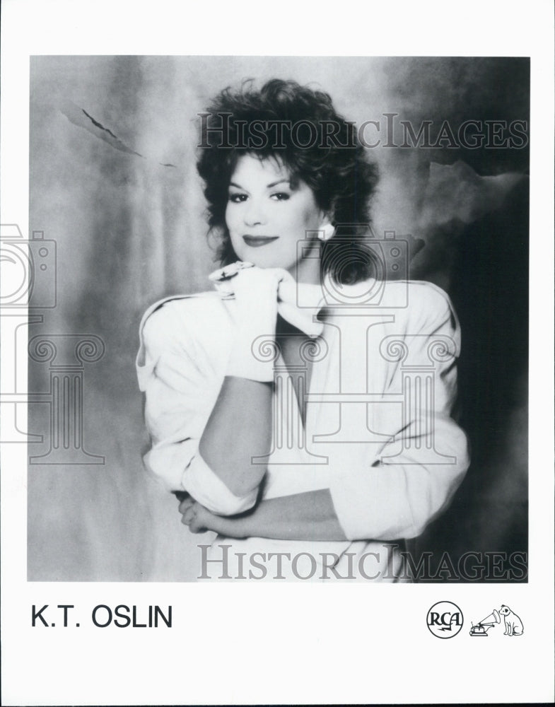 Press Photo K.T Oslin American country music singer and songwriter. - Historic Images