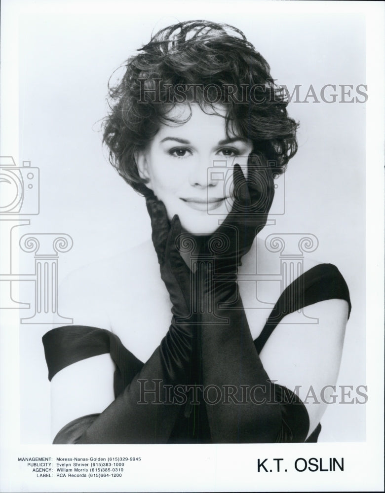 Press Photo K.T. Oslin American country music singer and songwriter. - Historic Images