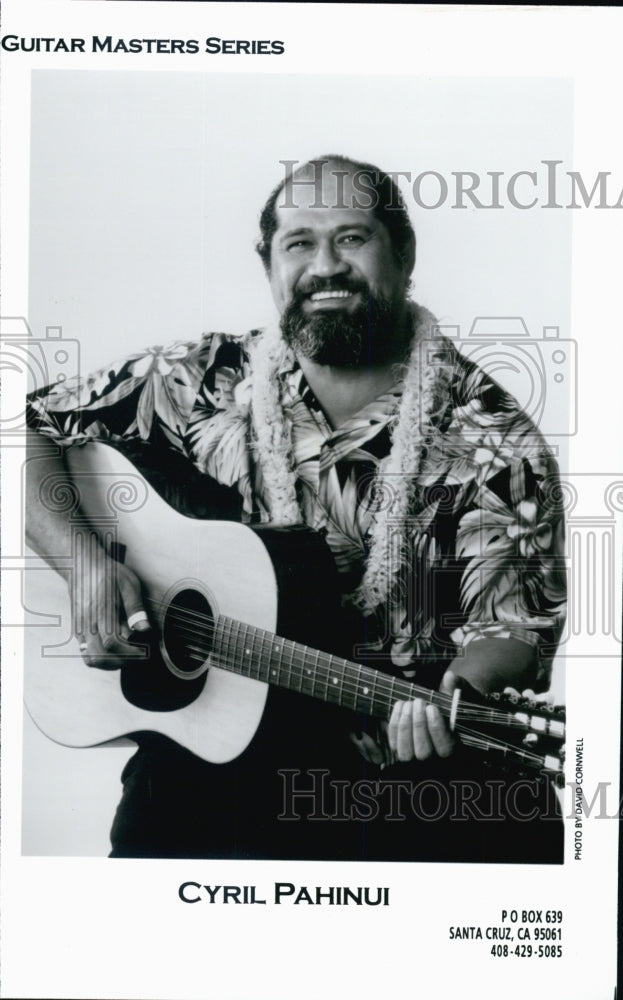 Press Photo Guitarist Cyril Pahinui - Historic Images