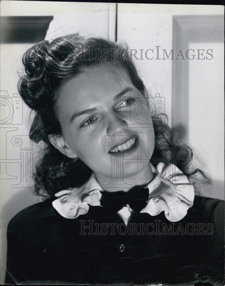 Press Photo Actress Andree Wallace stars in "Kathleen" - Historic Images