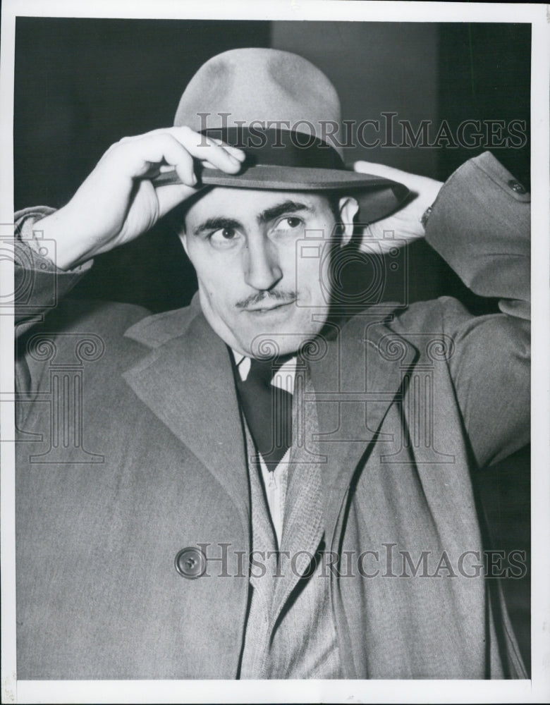 1951 Press Photo James J. Matles acquitted of contempt of Congress charges - Historic Images