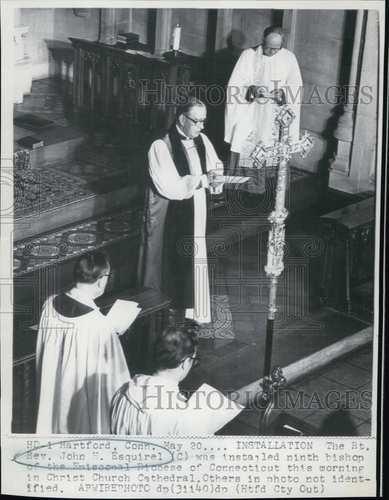 1969 Press Photo Rev. John H. Esquirel installed bishop of Episcopal Diocese CT - Historic Images