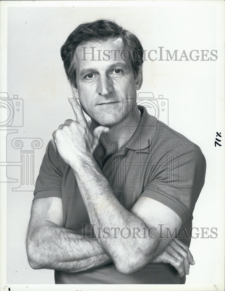 1983 Press Photo Actor Daniel J Travanti Emmy award winner Hill Street Blues - Historic Images
