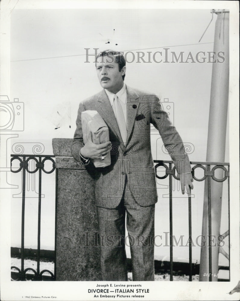 1962 Marcello Mastroianni in " Divorce - Italian style" - Historic Images