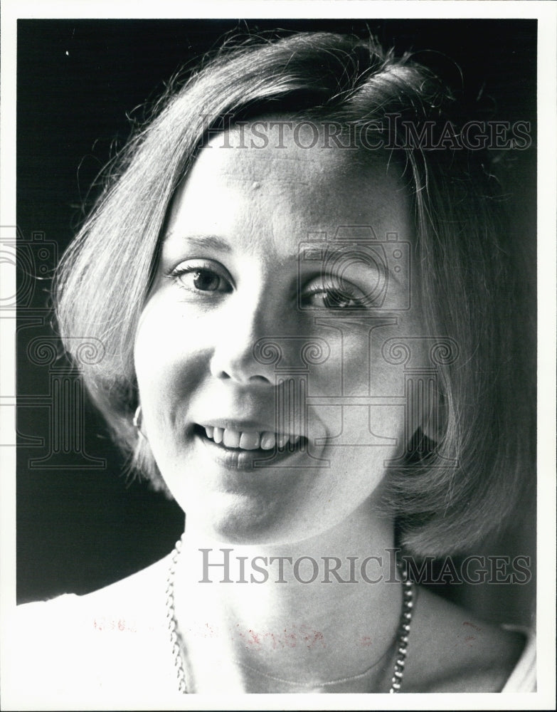1979 Press Photo Actress Jeanne Ruskin stars in "What the Butler Saw" - Historic Images