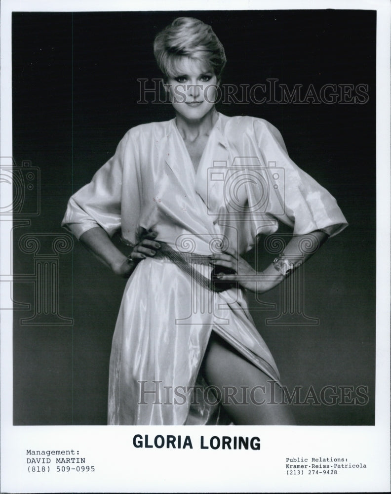 Press Photo Musician Gloria Loring posing for picture - Historic Images