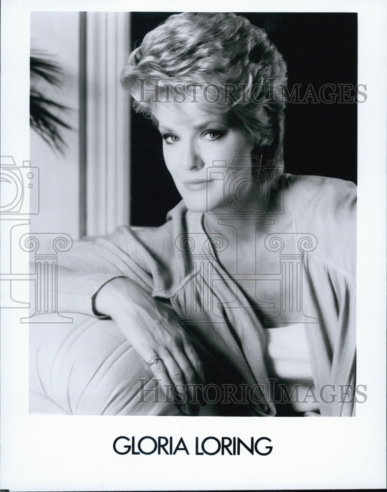 Press Photo Musician Gloria Loring posing for picture - Historic Images