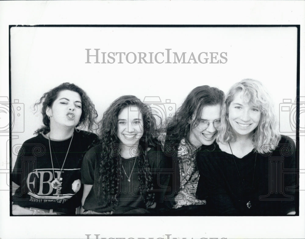 1992 Press Photo The Trojan Ponies Musical Group Siobhan McAnley - Historic Images