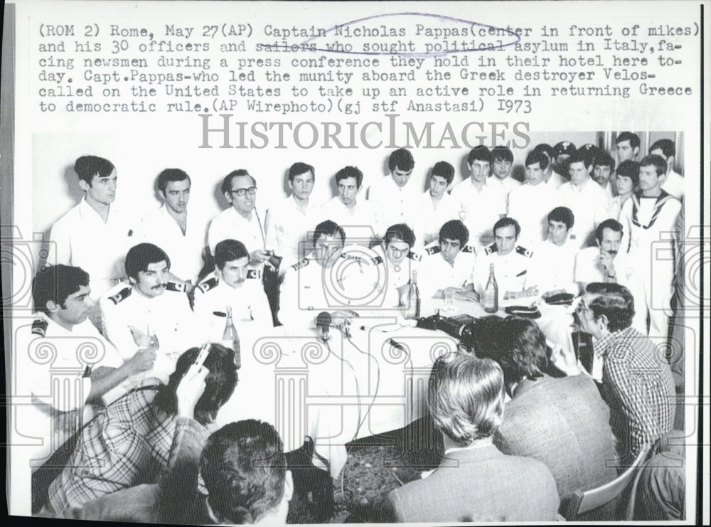 1973 Press Photo Captain Nicholas Pappas seeks political asylum in Italy - Historic Images