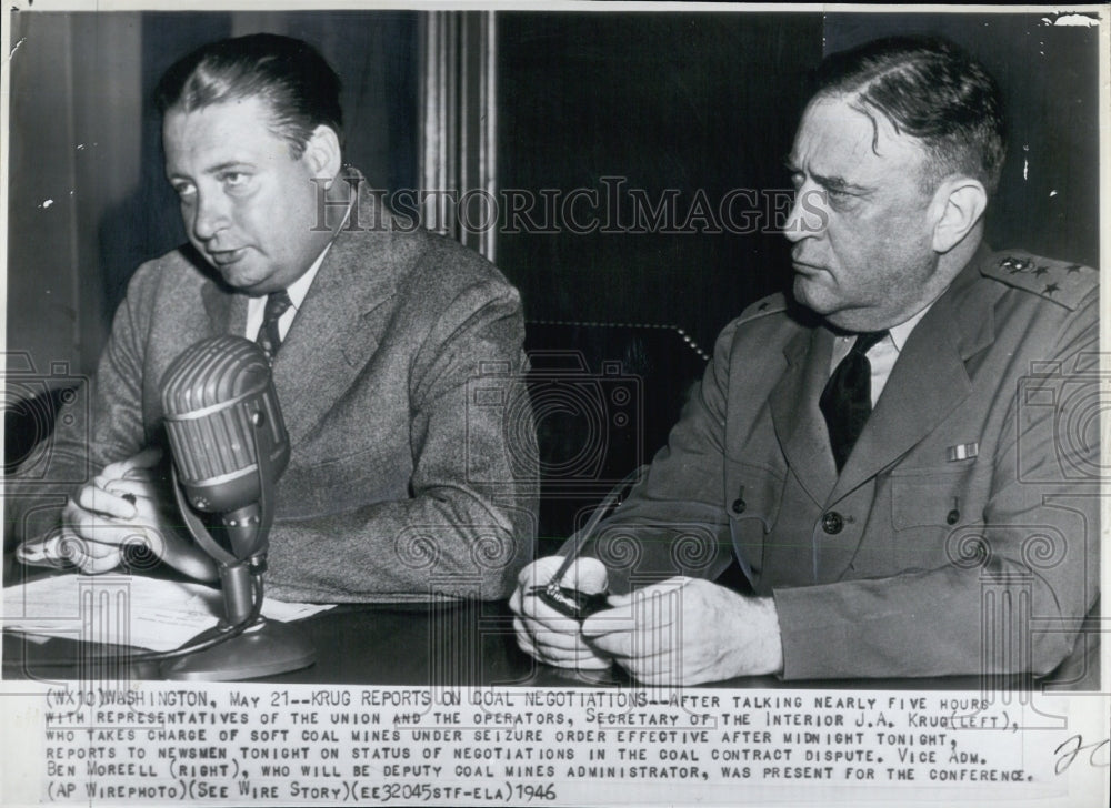 1946 Press Photo Secretary of Interior,JA Krug,Vice Adm.Ben Moreell - Historic Images