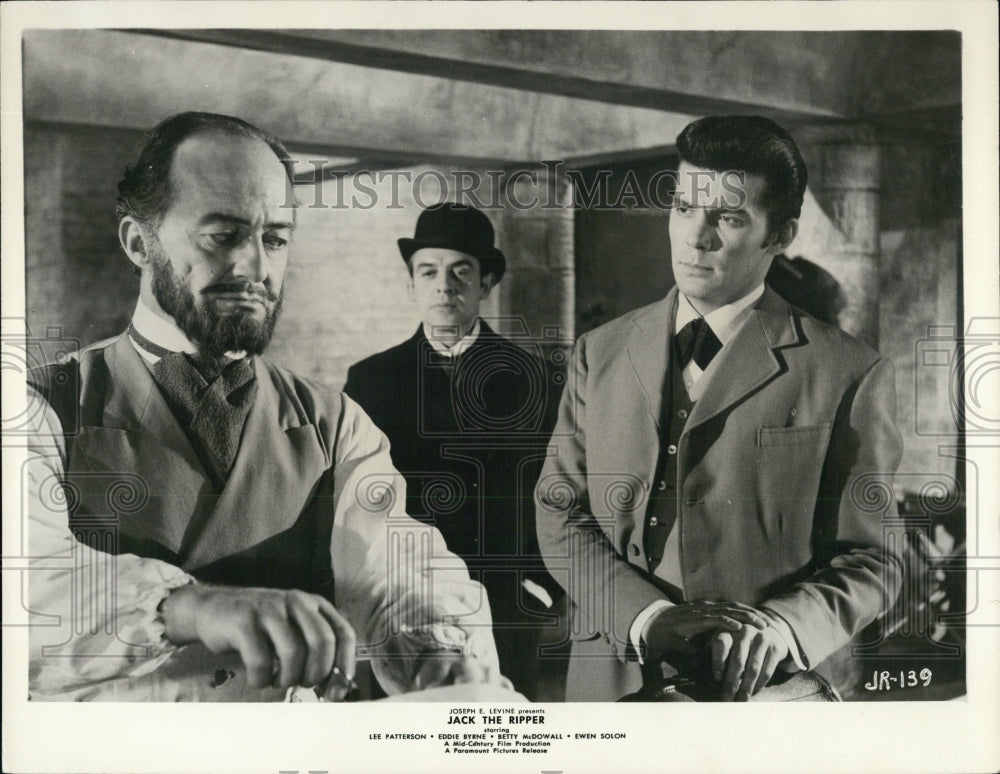 1960 Film Jack The Ripper Lee Patterson Eddie Byrne Bety McDowall - Historic Images