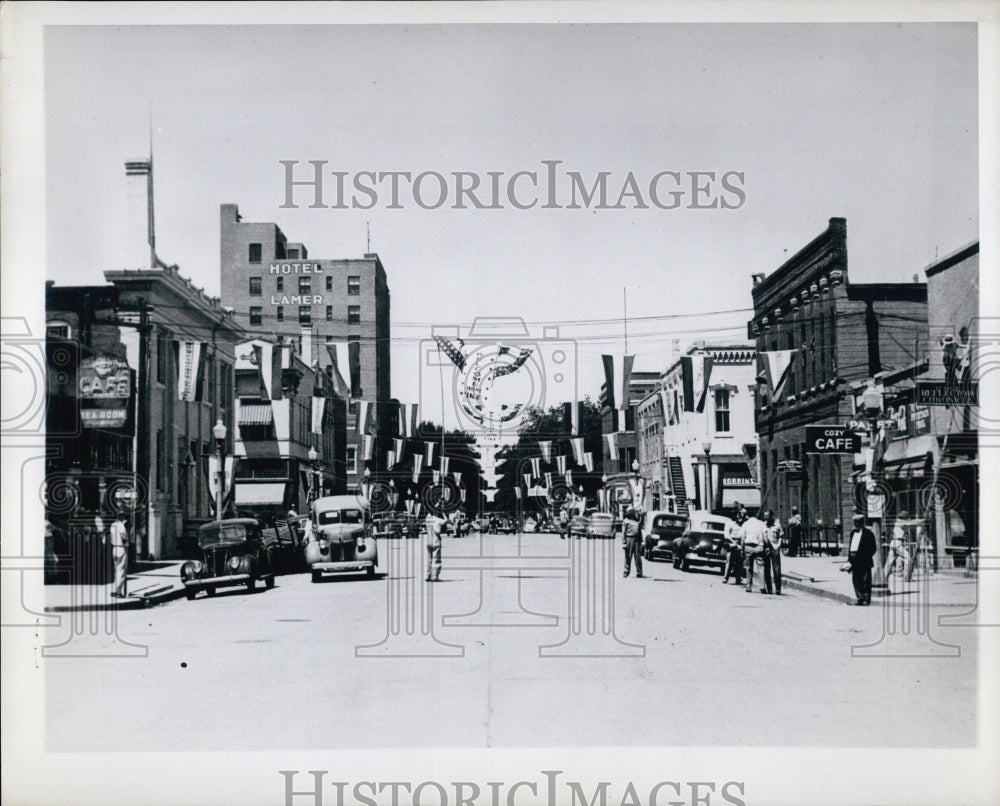 Press Photo Chapter V &quot;The Real Eisenhower&quot; - Historic Images