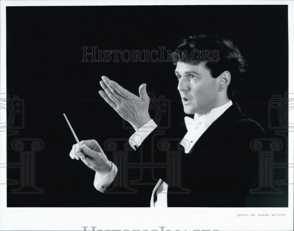 Press Photo Conductor Martin Pearlman - Historic Images