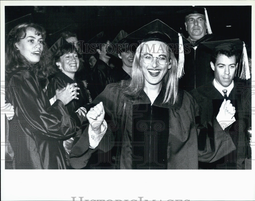 1993 Press Photo Actress Marlee Matlin Emerson College Graduation Honorary - Historic Images