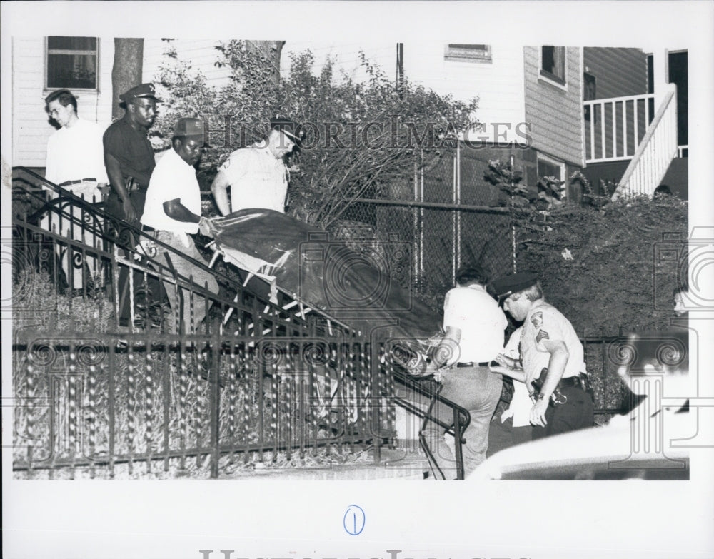 1991 Press Photo Medical Examiner Team Boston Police Double Homicide - Historic Images