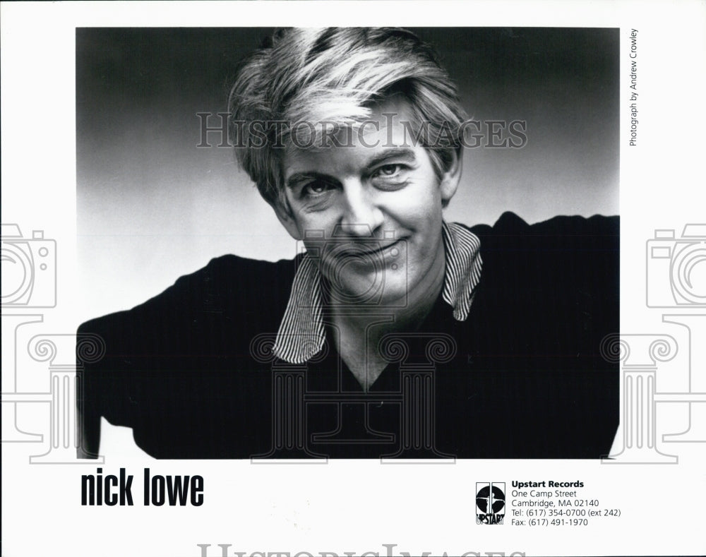 1995 Press Photo English singer-songwriter Nick Lowe - Historic Images