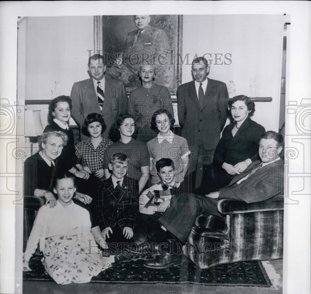 1952 Secretary of Defense Charles E. Wilson Family Portrait - Historic Images