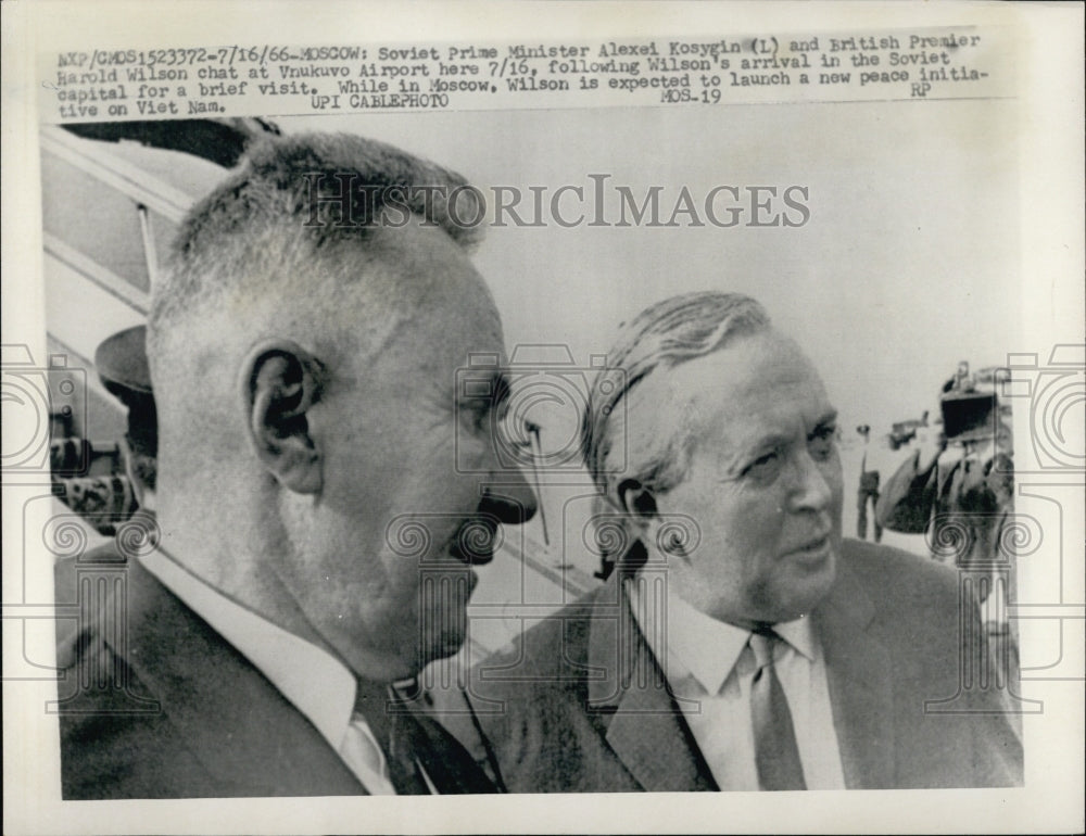 1966 Soviet Prime Minister Alexei Kosygin & Harold Wilson - Historic Images