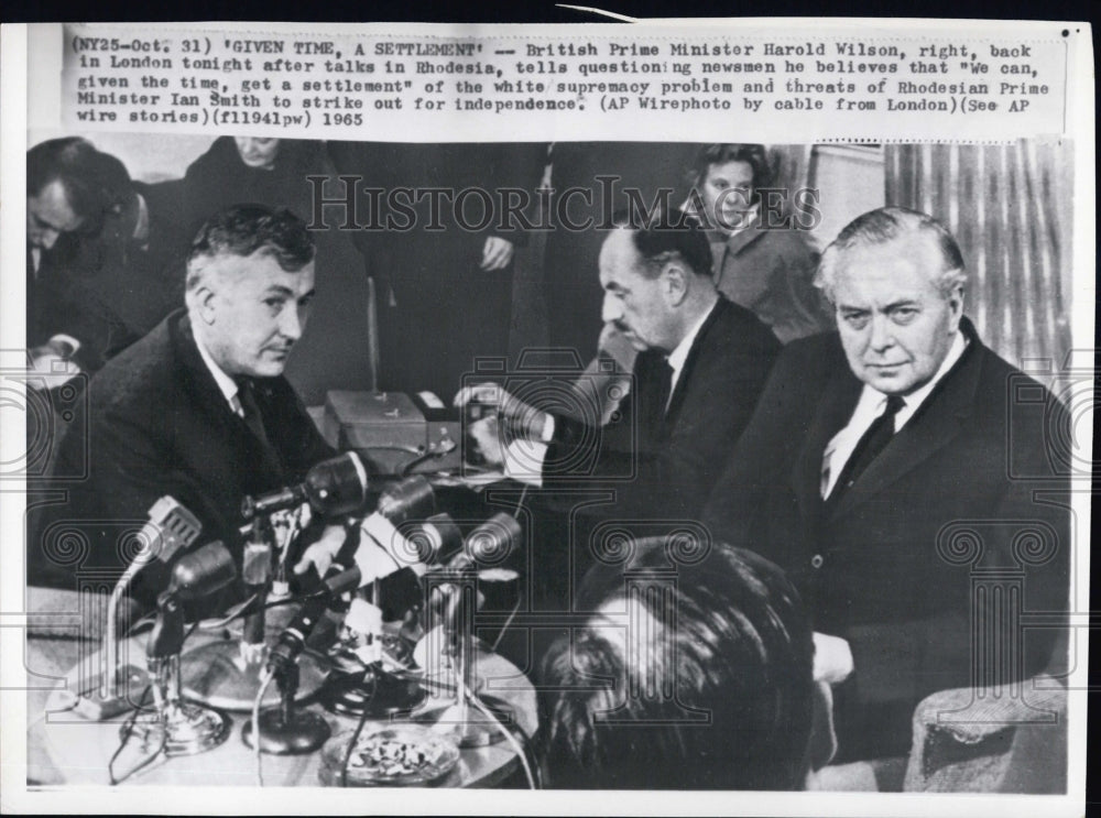 1965 British Prime Minister Harold E. Wilson at Press Conference - Historic Images