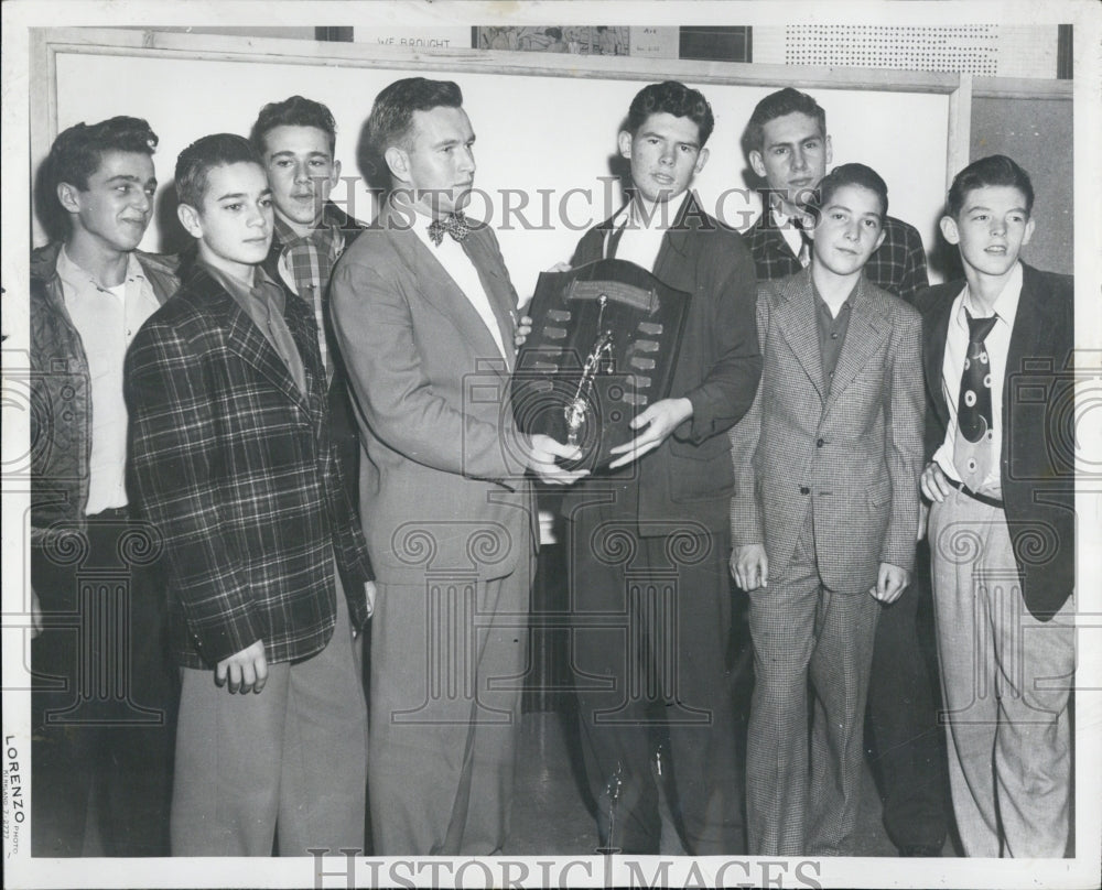 1951 Press Photo Championship Reformed Presbyterian Church Basketball Team YMCA - Historic Images