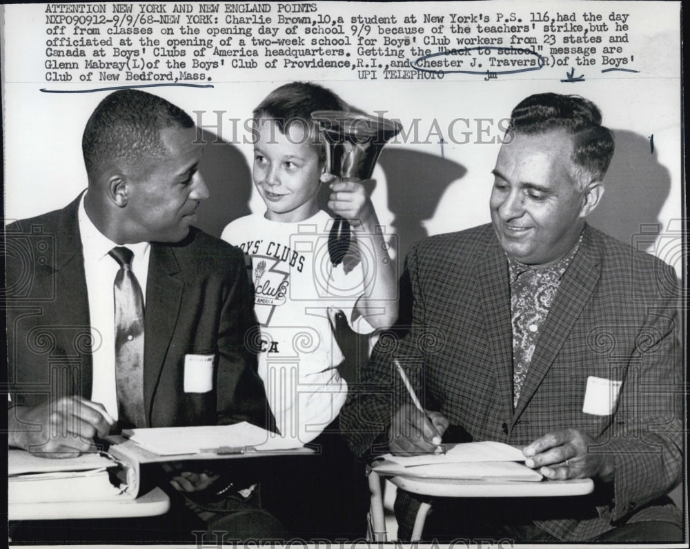 1968 Press Photo Charlie Brown student day off due to teachers strike Boys Club - Historic Images