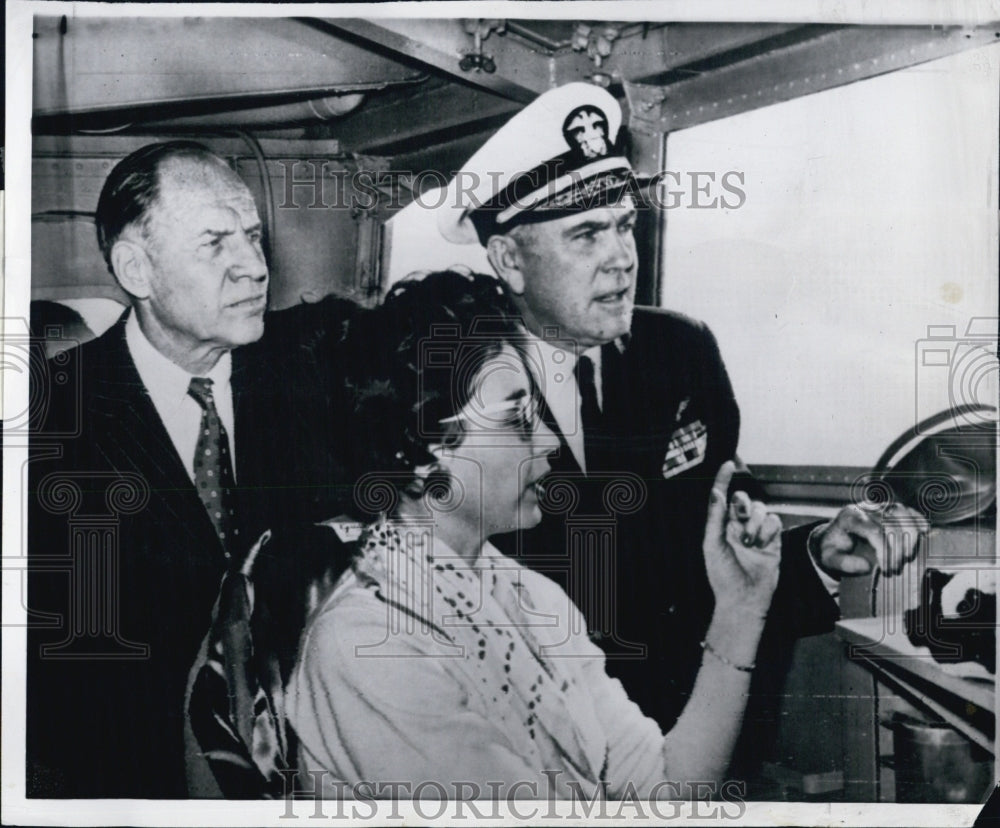 1959 Mrs John Eisenhower,USS Essex,Robert Murphy,Adm George Anderson - Historic Images