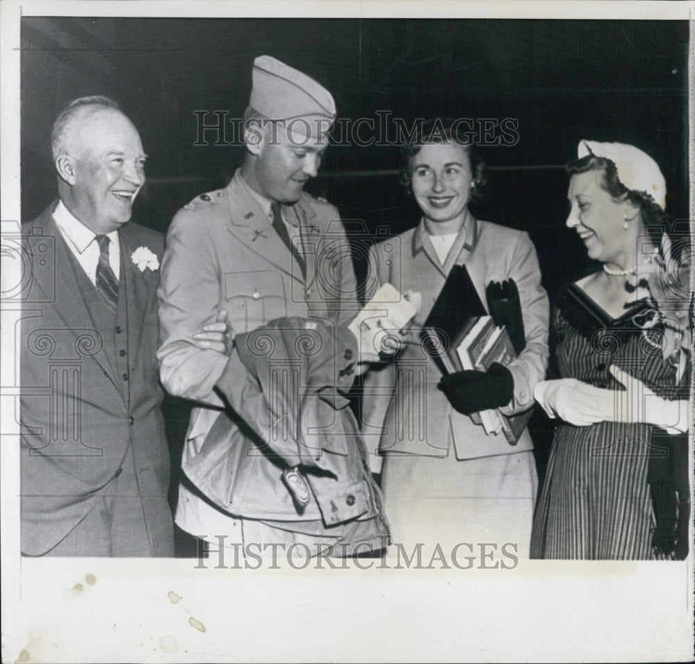 1953 Press Photo Major John Eisenhower with wife Barbara,The President and Mamie - Historic Images