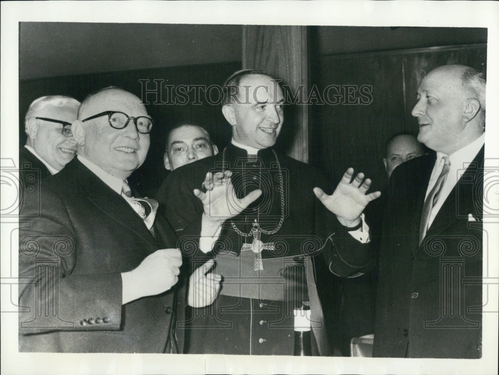 1958 Rev Dr Frank Hengsbach 1st Bishop newly established diocese - Historic Images