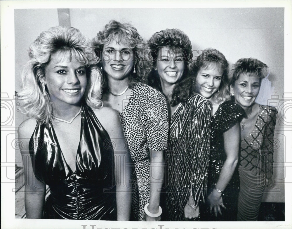 1987 Press Photo Vanna White Look-a-like Contest at Last harrah - Historic Images