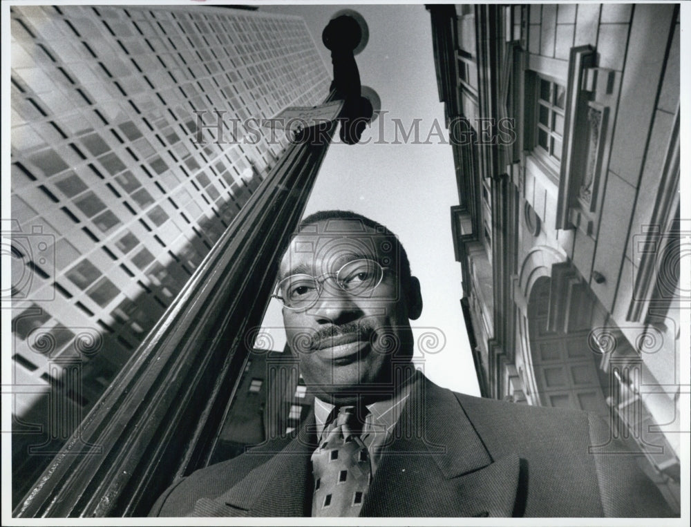 1997 Press Photo Gregory White leaves P.R.I.M, state Pension fund, for T.A. - Historic Images