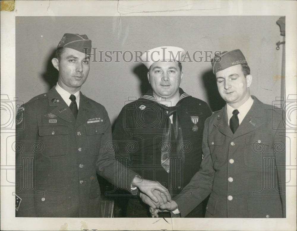 1950 Press Photo New officers of James A. Logan Post. - Historic Images