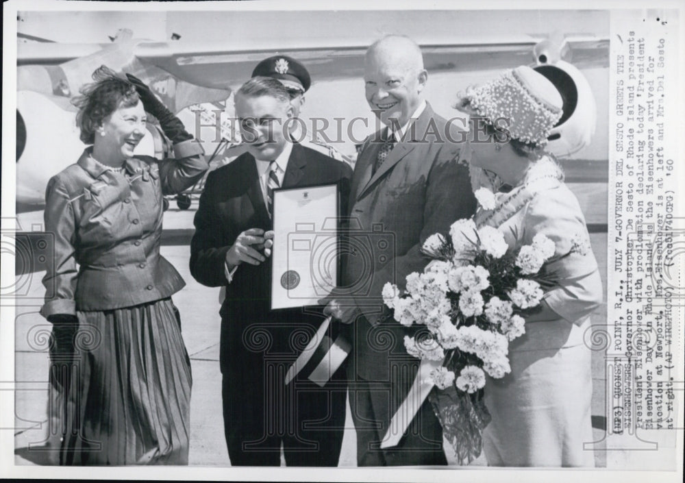 1960 Gov. Christopher De Sesto presents Pres. Eisenhower - Historic Images