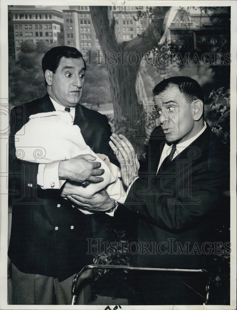 1962 Actor Danny Thomas Sid Melton Baby-Historic Images