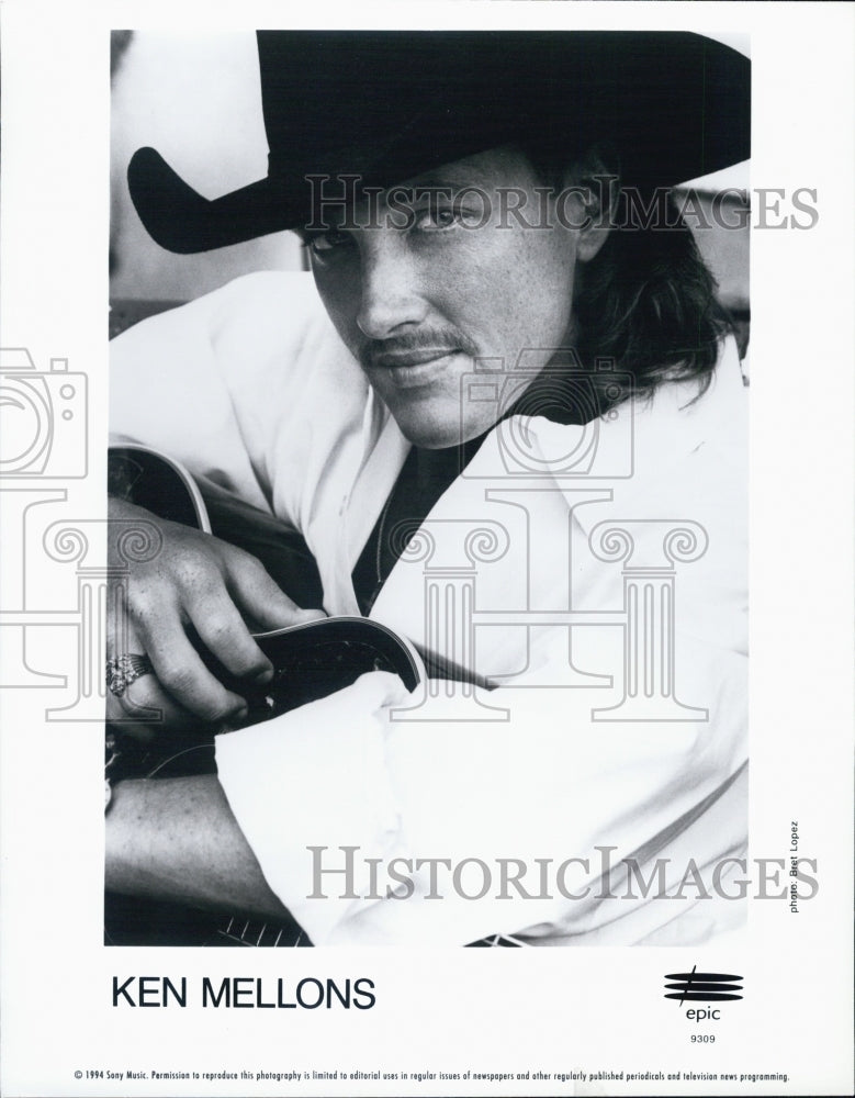 1994 Press Photo Country Artist Ken Mellons - Historic Images