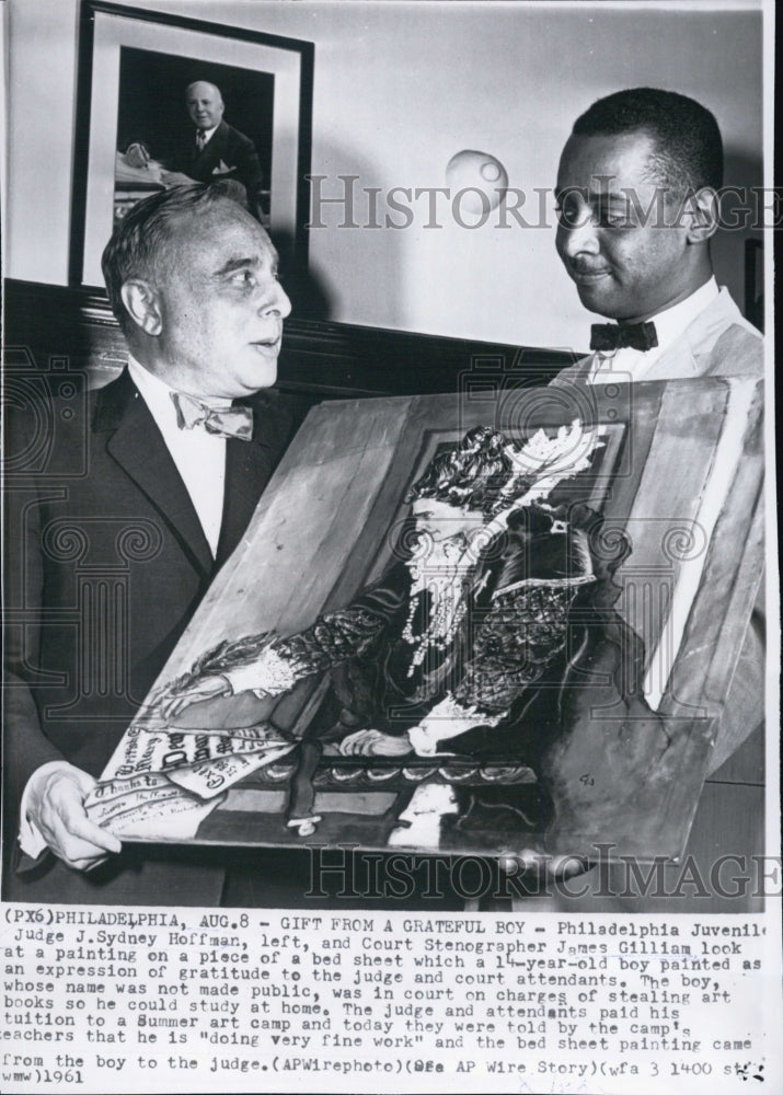 1961 Press Photo Judge J.Sydney Hoffman and Sten. James Gilliam - Historic Images