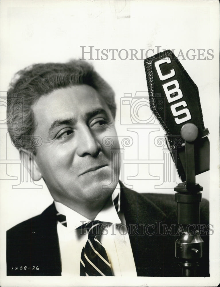 1935 Jack Pearl at WABC-Columbia Network-Historic Images